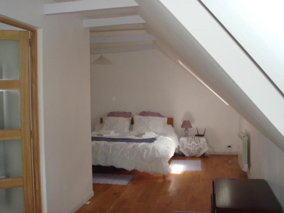 Captivating 2-Bed House With Log Burner In Kérien Exteriör bild